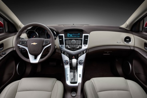 Chevrolet Cruze - Аренда Авто в Кишинёве, Молдове3