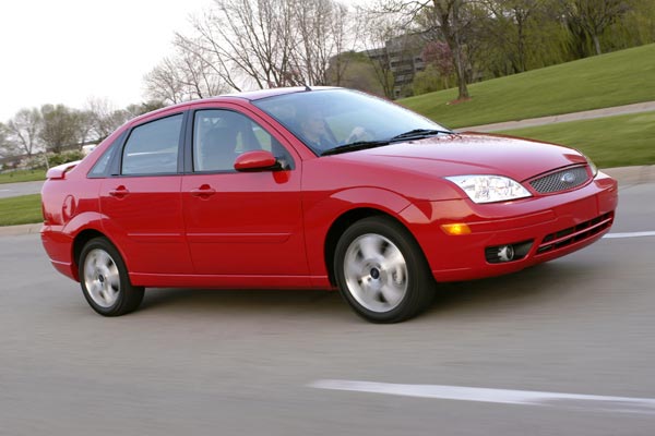 Noleggio Macchinario in Chisinau, Moldova - Ford Focus1