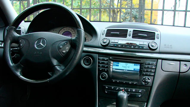 Mercedes Benz E 63 - Car for Rent Chisinau, Moldova2