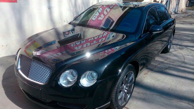 autonoleggio macchina per un matrimonio chisinau - BENTLEY nero -1