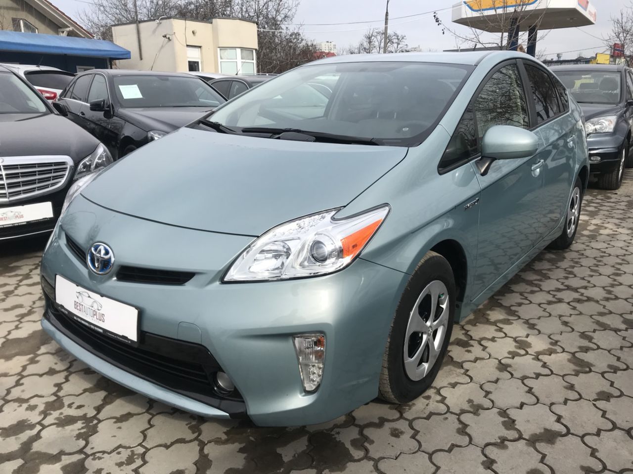 Toyota Prius - Аренда в Кишинёве, Молдове7
