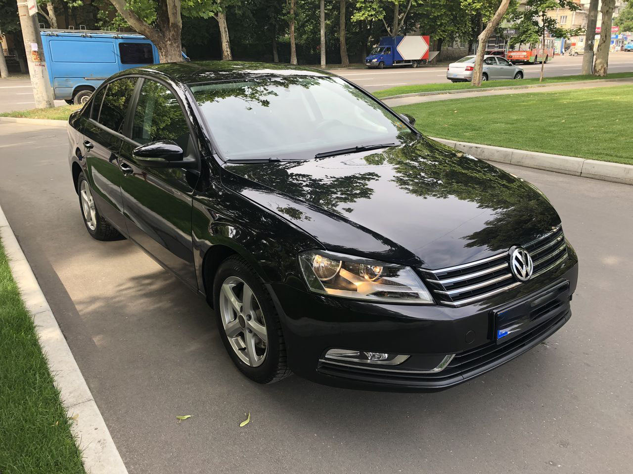 Car for Rent Chisinau, Moldova - Volkswagen Passat B7 4x41